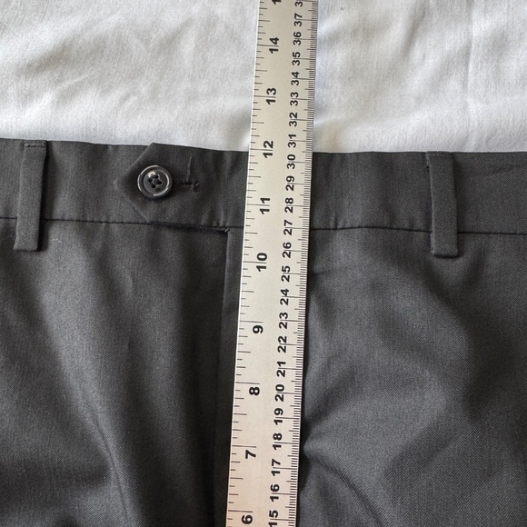 Haggar Men's Chino Casual Dress Pant Black Size Tag: 32x32 Flat Front Trouser - Picture 10 of 14